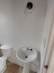 Ideal para personas con teletrabajo en Tacares, Grecia, Alajuela — 350 000 ₡ - Foto 4 de 17