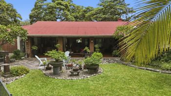 Venta de lujosa casa en Santa Ana en Pozos, Santa Ana, San José — $1,400,000 - Foto 4 de 47