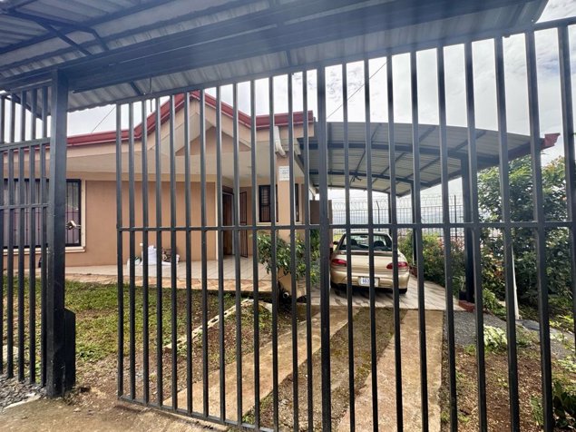 Propiedad esquinera San Ramón en San Ramón, Alajuela — ₡ 57 000 000 - Foto 2 de 9
