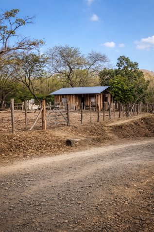 Finca en Venta de 170 Hectáreas con Río, Bosque y Uso Ganadero in Santa Cruz, Guanacaste — $1,135,000 - Photo 2 of 11