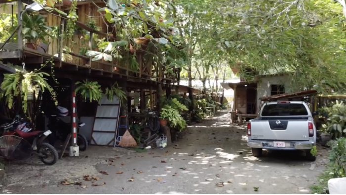 Encanto Rústico y Potencial Ilimitado – Hermosa, Jacó en Jacó, Garabito, Puntarenas — $599,000 - Foto 2 de 3