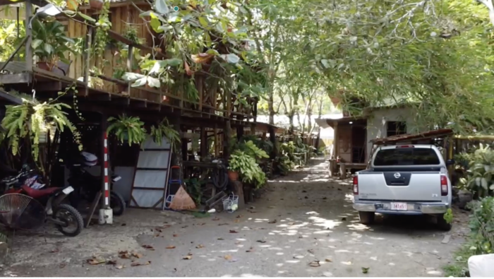 Encanto Rústico y Potencial Ilimitado – Hermosa, Jacó en Jacó, Garabito, Puntarenas — $599,000 - Foto 2 de 3