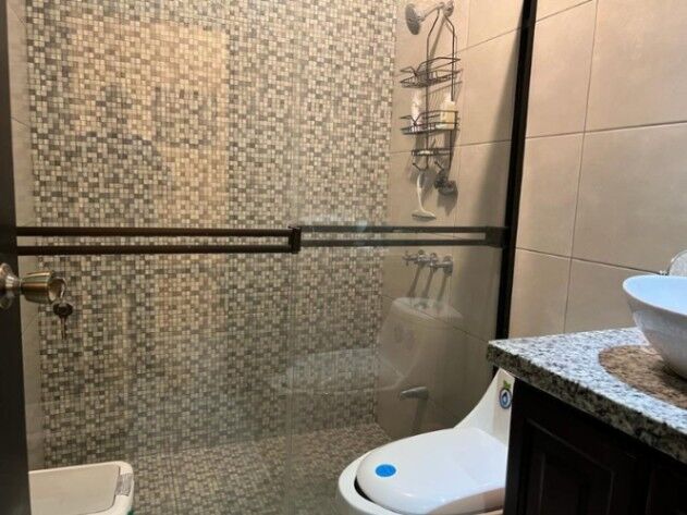 🏠 ¡Vive en el Cielo en Aserrí: Exclusivo Condominio con Patio y Cochera 🏠 in Aserrí, San José — $117,000