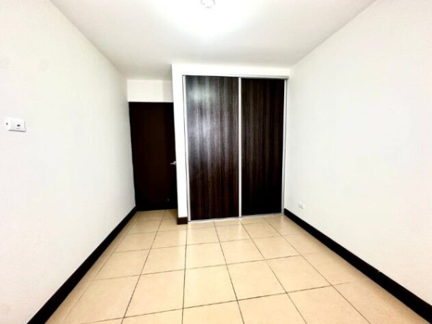 VENDO CASA EN BRASIL DE MORA-SAN JOSÉ. in Brasil, Santa Ana, San José — $195,000