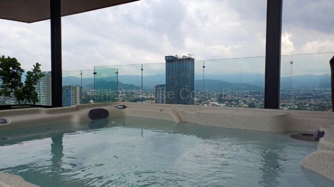 Venta de Apartamento TIPO ESTUDIO en Ser Escalante. RAH 26-2216 in Carmen, San José — $150,000