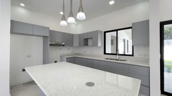 Brand-New Home for Sale in Condominio Montezuma, Grecia in San José, Atenas, Alajuela — 165 000 000 ₡ - Photo 5 of 23
