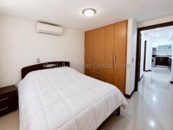 Alquiler de Apartamento en Santa Ana-Pozos. RAH 26-1901 in Pozos, Santa Ana, San José — $1,350 - Photo 4 of 12
