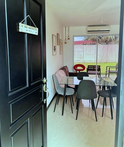 Casa amueblada lista para habitar — a 5 minutos de Playa Bejuco in Parrita, Puntarenas — $195,000