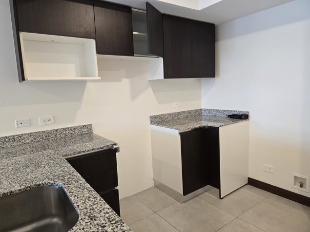 Apartamento en Venta en Heredia, Barreal. Torre. 5PVV9598729 in Ulloa, Heredia — $138,380 - Photo 3 of 15