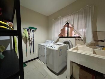 Casa en Alquiler en San Francisco, Heredia. RAH 25-1696 in San Francisco, Heredia — $1,600 - Photo 4 of 10