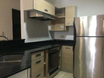 Venta de Apartamento en Uruca-Santa Ana. RAH 26-1772 en Uruca, Santa Ana, San José — $155,000 - Foto 5 de 12
