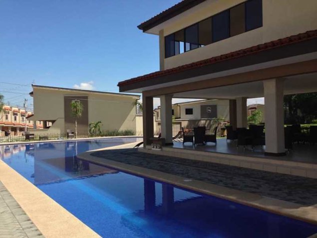 SE VENDE  FOR SALE  New Town House SANTA ANA HILLS in Uruca, Santa Ana, San José — $289,000 - Photo 2 of 16