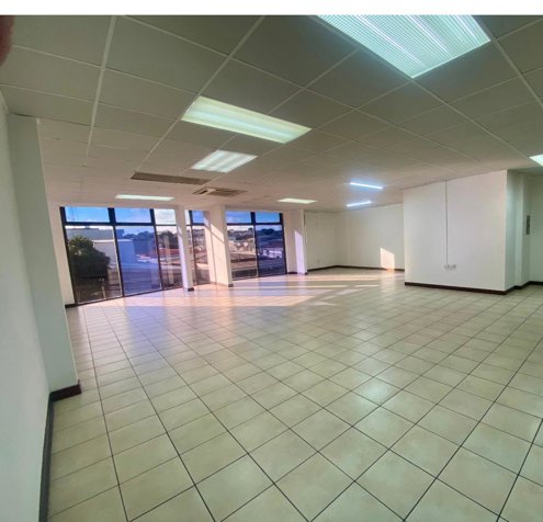 ALQUILER DE OFICINA, SAN JOSÉ, PASEO COLÓN en Carmen, San José — $1,520