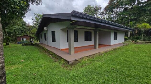 Quinta en Los Chiles de Aguas Zarcas, San Carlos en Aguas Zarcas, San Carlos, Alajuela — $302,500