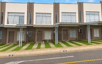 Venta de Casa en Sabanilla con Vista y Amenidades #27-129 GS