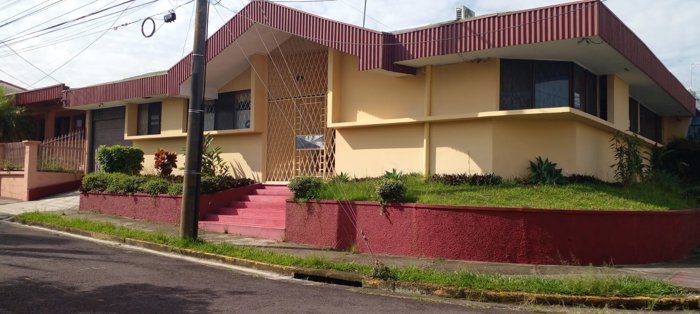 Casa Uso Comercial o Residencial en Rohrmoser in Pavas, San José — $275,000