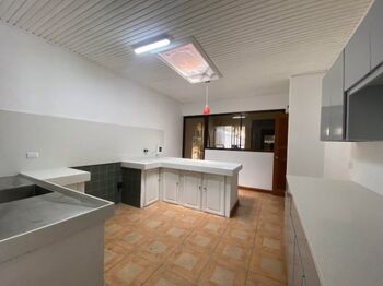 Venta de Casa en Alajuela. RAH 26-194 en Alajuela — $350,000 - Foto 4 de 16
