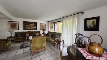 Vende amplio apartamento en Condominio Santa Fe, Escazú (AD) en San Rafael, Escazú, San José — $265,000 - Foto 4 de 17