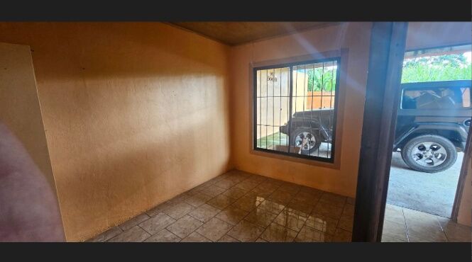Casa en Venta en Agua Zarcas, Barrio Manantial in Aguas Zarcas, San Carlos, Alajuela — ₡ 27 000 000
