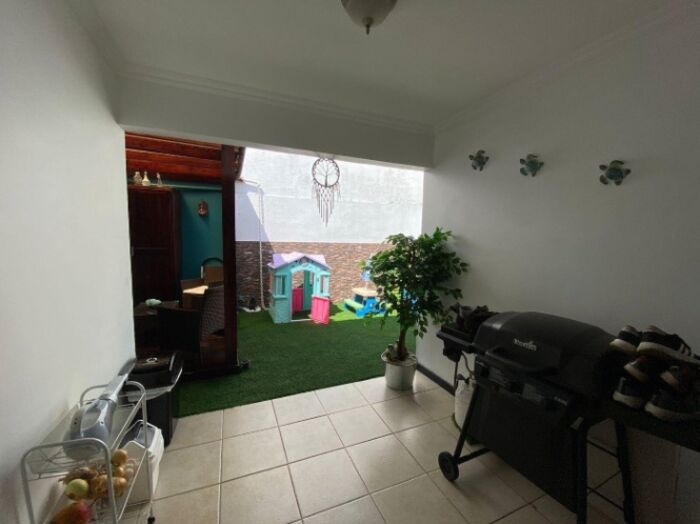Casa en condominio con excelente ubicación y clima ideal en Alajuela #23-1274 GS en Alajuela — $200,000