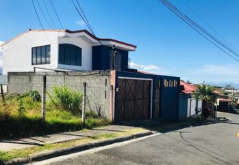 Se vende lote en Mercedes Heredia 25-1066 en Mercedes, Heredia — 97 094 500 ₡ - Foto 4 de 19