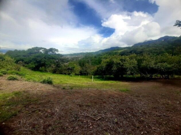 Venta de Lote en Escazú. RAH 26-795 en Escazú, San José — $180,000