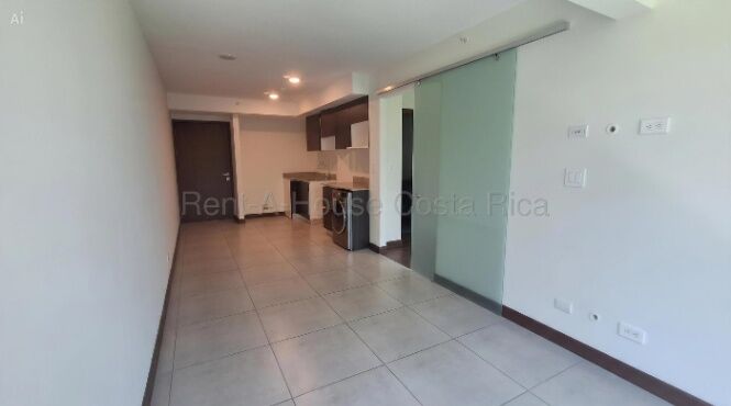 Venta | Apartamento tipo estudio en Torres de Heredia #27-23 GS en Ulloa, Heredia — $93,200