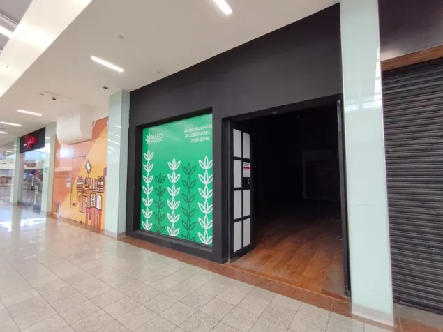 ALQUILER LOCAL 52m2 - Paseo de las Flores en San Francisco, Heredia — $1,519