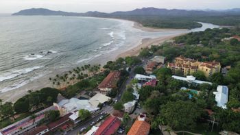 Apartamento En PreVenta,Tamarindo,Guanacaste, Penthouse 5PDN9538897 in Tamarindo, Santa Cruz, Guanacaste — $800,000 - Photo 4 of 12