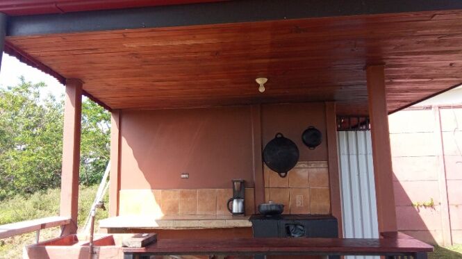 Venta de Casa con Vista Panorámica Terreno de 2.033 m² San Vito, Coto Brus, Puntarenas-Costa Rica. in San Vito, Coto Brus, Puntarenas — $225,000