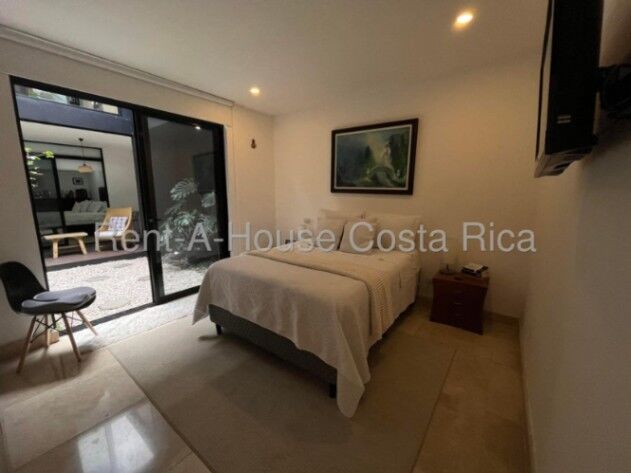 Venta de Casa en Escazú, San Antonio. RAH 26-1459 in San Antonio, Escazú, San José — $495,000