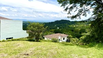 Venta de lote en el exclusivo Condominio Cerro Colón | Ciudad Colón en Colón, Mora, San José — $150,000 - Foto 5 de 21