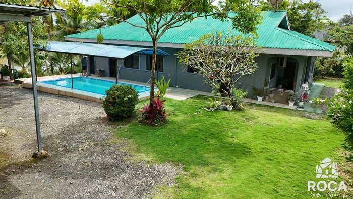 Linda propiedad en venta en sierpe Osa, Puntarenas en Sierpe, Osa, Puntarenas — $215,000