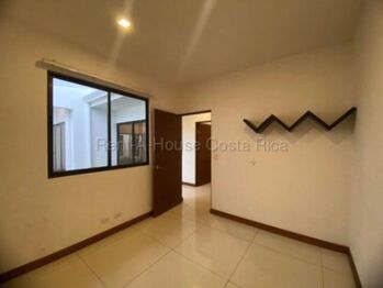 Venta de Casa en Grecia-Puente de Piedra, Alajuela. en Puente De Piedra, Grecia, Alajuela — $280,000 - Foto 5 de 18