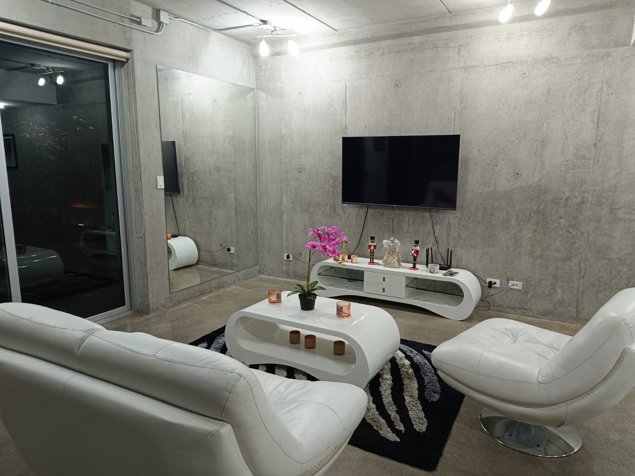 Alquiler loft con terraza privada y diseño urbano, Escazú. (FE) en San Rafael, Escazú, San José — $1,700