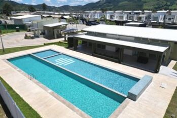 Alquiler de casa en Condominio valle ilios