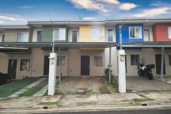 Se vende casa de 2 plantas en condominio de San Pablo Heredia 26-649 in San Pablo, Heredia — ₡ 50 000 000