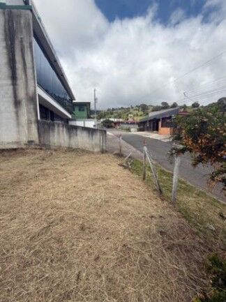 Venta de Lote en Alvarado, Cartago. RAH 26-942 en Capellades, Alvarado, Cartago — ₡ 40 000 000