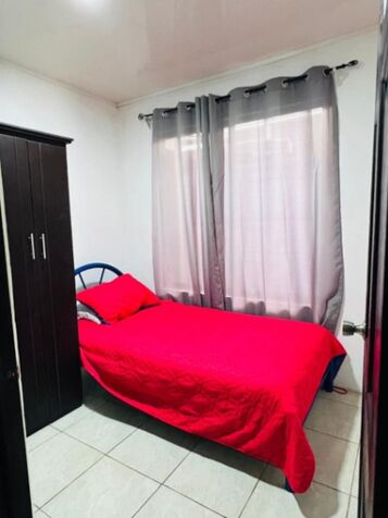 Casa a la venta en Residencial Cerro Pelado en Guápiles, Pococí, Limón — ₡ 45 000 000