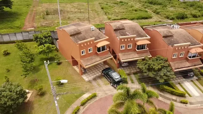 SE VENDE HERMOSA  CASA EN EXCELENTE ESTADO DE CONSERVACIÓN EN LA GUÁCIMA, ALAJUELA en Guácima, Alajuela — ₡ 75 000 000