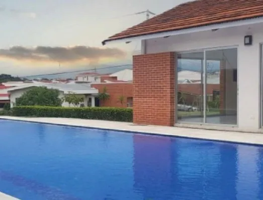 CityMax Alquila Casa Residencial en Heredia  en Ulloa, Heredia — $1,000 - Foto 3 de 13