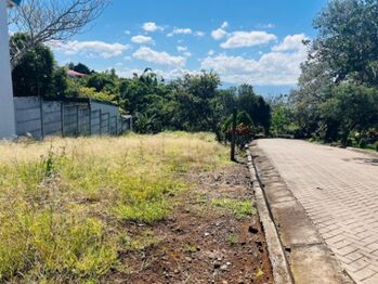 Venta de Lote en San Rafael-Concepción, Heredia. RAH 25-944 in Concepción, San Rafael, Heredia — 50 000 000 ₡ - Photo 5 of 10