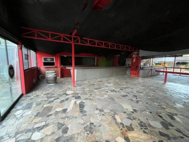 Alquiler de Bodega Comercial en Santa Ana-Piedades. RAH 26-1317 en Piedades, Santa Ana, San José — $10,000