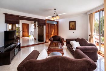 Residencia Panorámica de Lujo en Villa Real – Santa Ana in Pozos, Santa Ana, San José — $1,299,000 - Photo 5 of 23