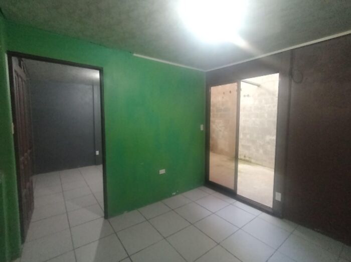 Venta casa con apartamento en Paraíso Cartago. RAH 26-196 in Paraíso, Cartago — ₡ 54 000 000