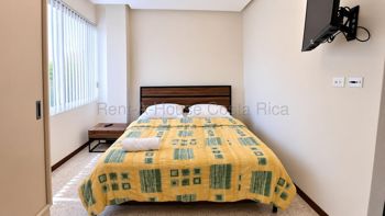 Alquiler de Apartamento AMUEBLADO en Barrio OTOYA, San José. RAH 27-143 PISO 3 in Guaitil, Acosta, San José — $1,100 - Photo 5 of 10