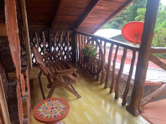 Se vende espaciosa casa con jardín en Sabanilla Alajuela 24-786 in Sabanilla, Alajuela — $450,000