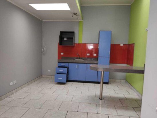 MLS-25-1091 LS VENTA PROPIEDAD CON 4 APARTAMENTOS GUADALUPE SAN JOSE en Guadalupe, Goicoechea, San José — $450,000