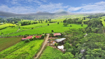 Tesoro de Propiedad para Proyecto Turístico 10 minutos de Fortuna en Peñas Blancas, San Ramón, Alajuela — $990,000 - Foto 3 de 63