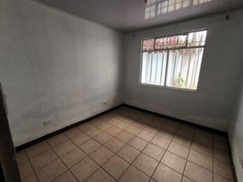 Casa en venta ipis de guadalupe en Guadalupe, Goicoechea, San José — 68 000 000 ₡ - Foto 5 de 13